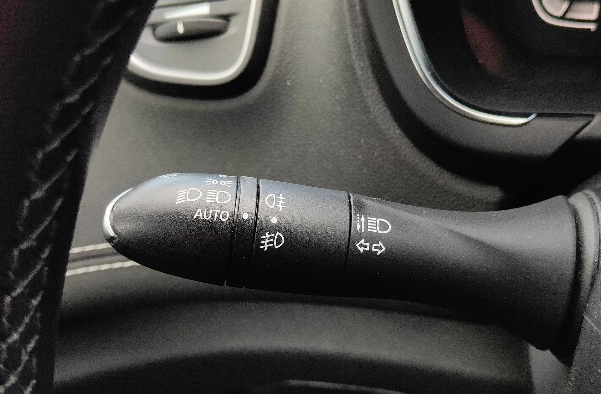 Renault Grand Scénic Zen TCe GPF 7 plazas - foto 29