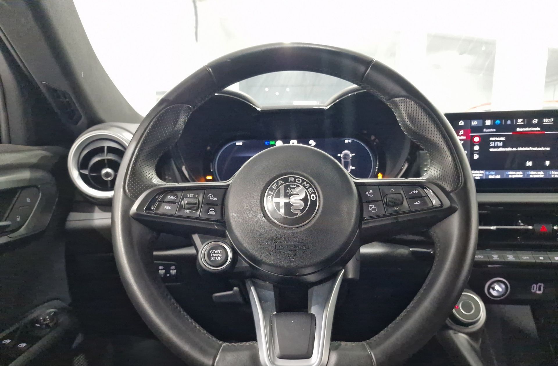 Alfa Romeo Tonale 1.5 MHEV Sprint FWD - foto 26