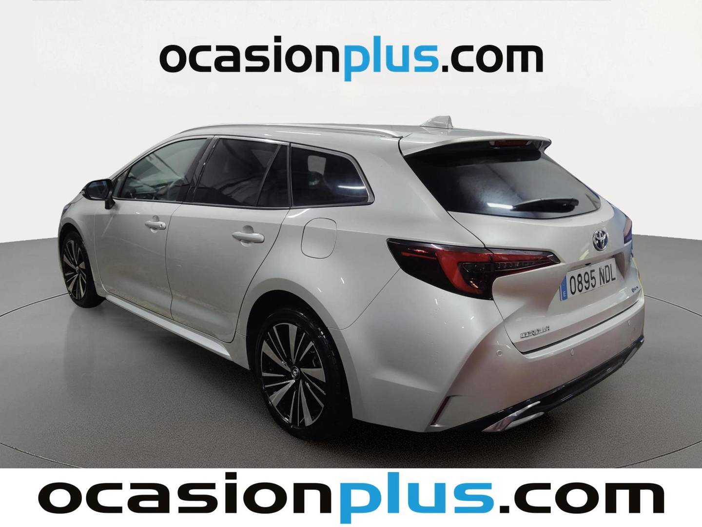 Foto trasera Toyota Corolla Toyota Corolla Touring Sports 140H Style (140 CV) izquierda
