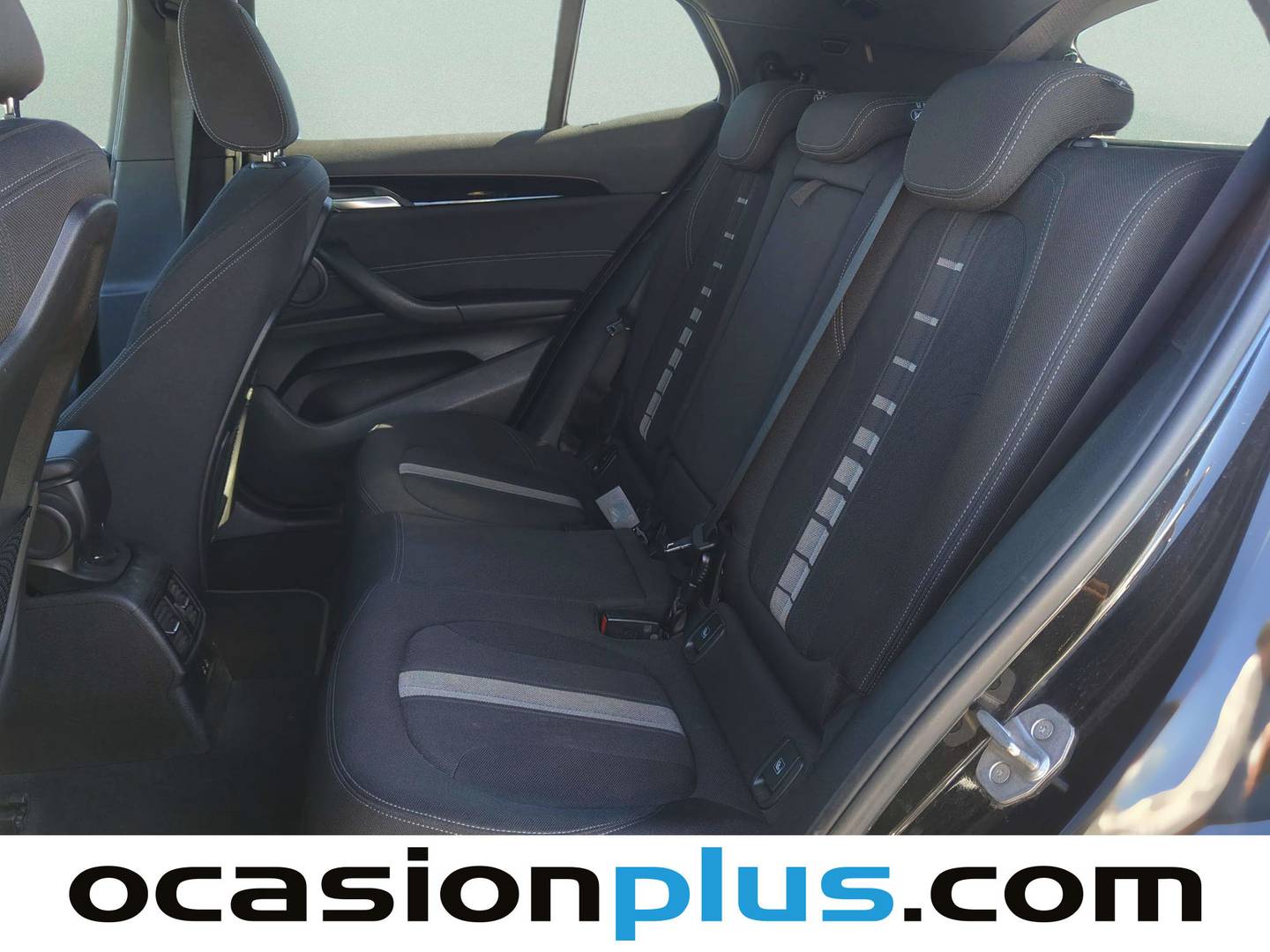 Foto asientos traseros BMW X2 BMW X2 sDrive18i (136 CV)