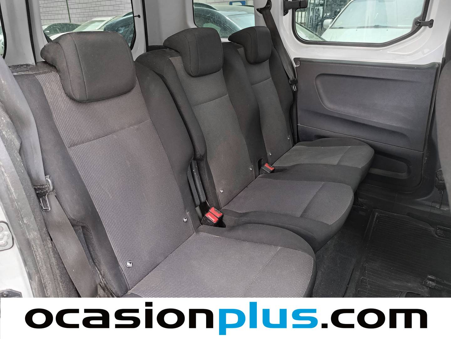 Foto asientos traseros Toyota Proace City Toyota Proace City 1.5D GX L1 (102 CV)