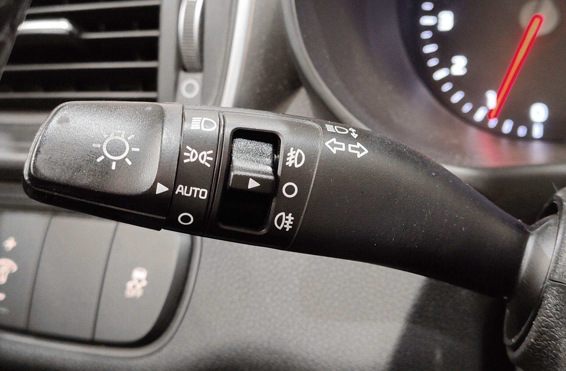 Kia Sorento 2.2 CRDi Drive 4x4 7 plazas - foto 31