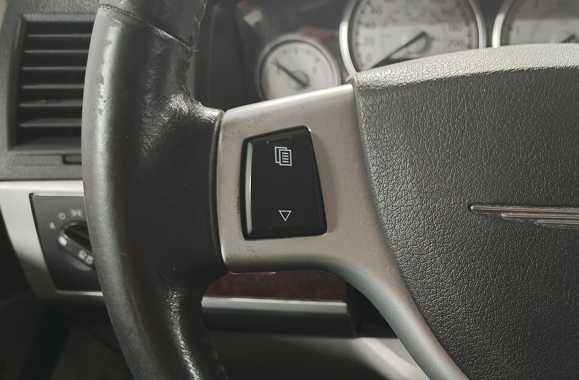 Chrysler Grand Voyager 2.8 CRD Touring Confort Plus 7 plazas - foto 25