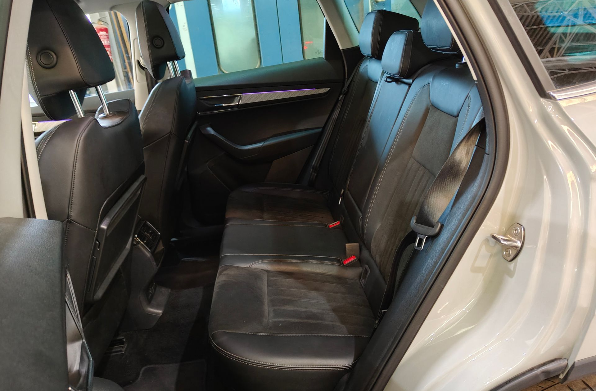 Škoda Karoq 1.5 TSI ACT Design DSG - foto 16