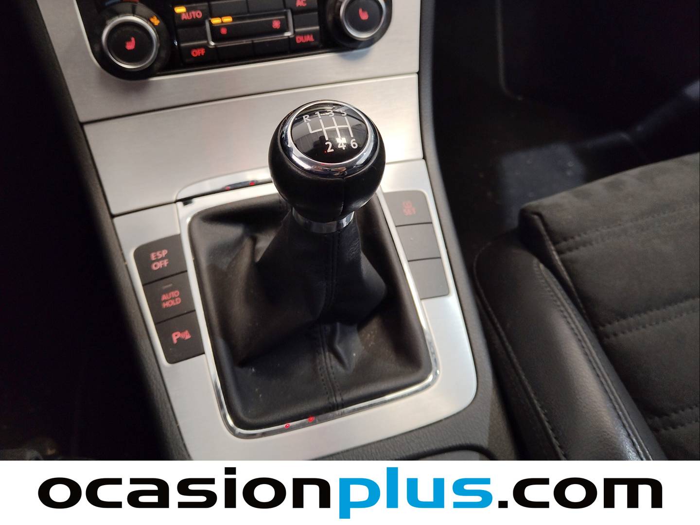 Volkswagen Passat Volkswagen Passat Variant Highline 2.0 TDI DPF (140 CV) de segunda mano