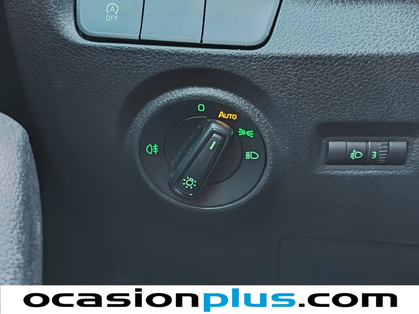 Foto Skoda Fabia Skoda Fabia 1.0 TSI Like DSG (110 CV)