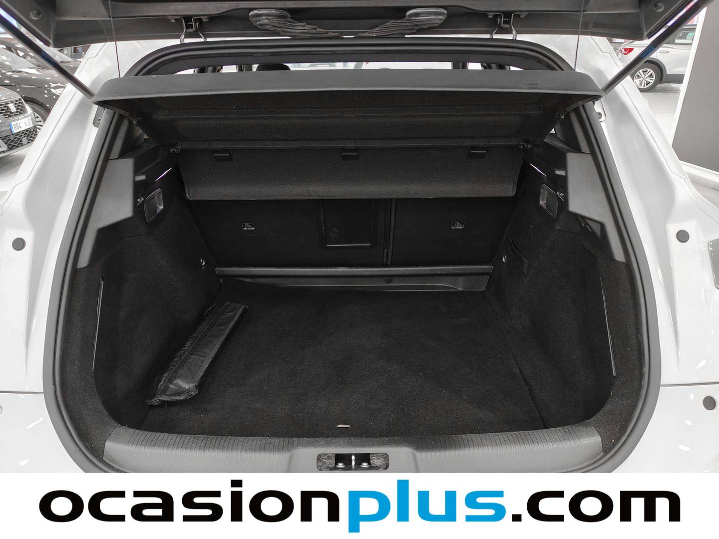 Foto DS DS 7 Crossback DS DS7 Crossback BlueHDi 130 Be Chic  (130 CV)