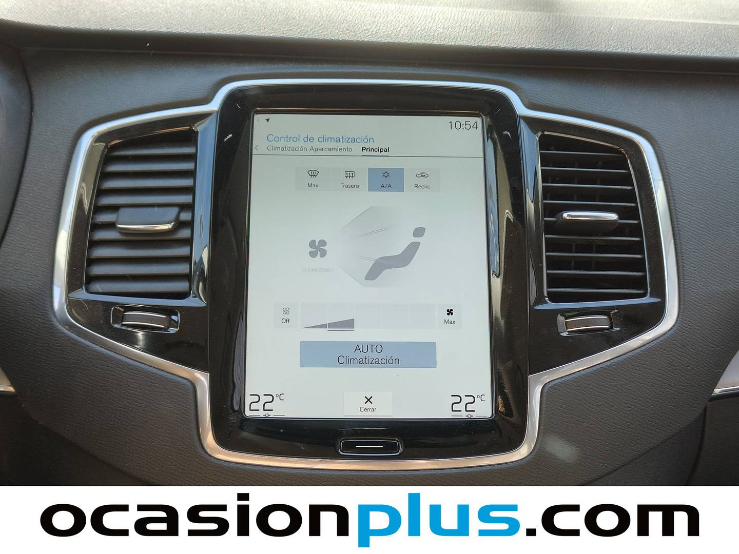 Foto Volvo XC90 Volvo XC90 B5 D Business Plus AWD Auto (235 CV)