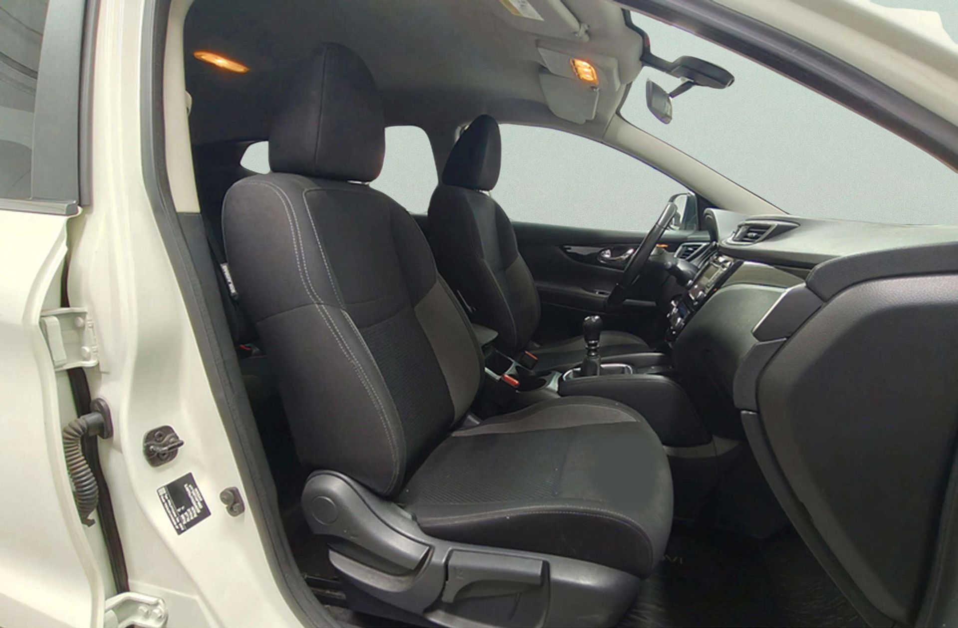 Nissan Qashqai dCi 110 Acenta 4x2 - foto 13