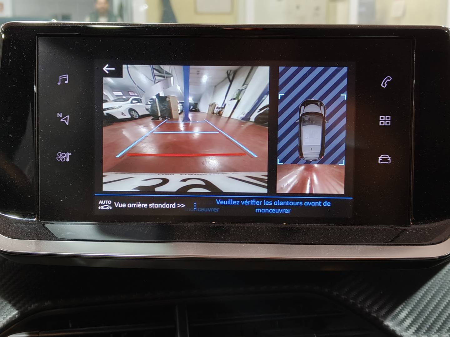 Foto Peugeot 208 Peugeot 208 PureTech 100 Allure (100 CV)