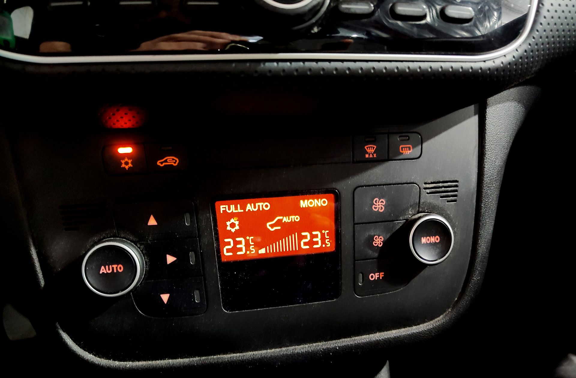 Fiat Punto Evo Evo 1.4 Dynamic - foto 25