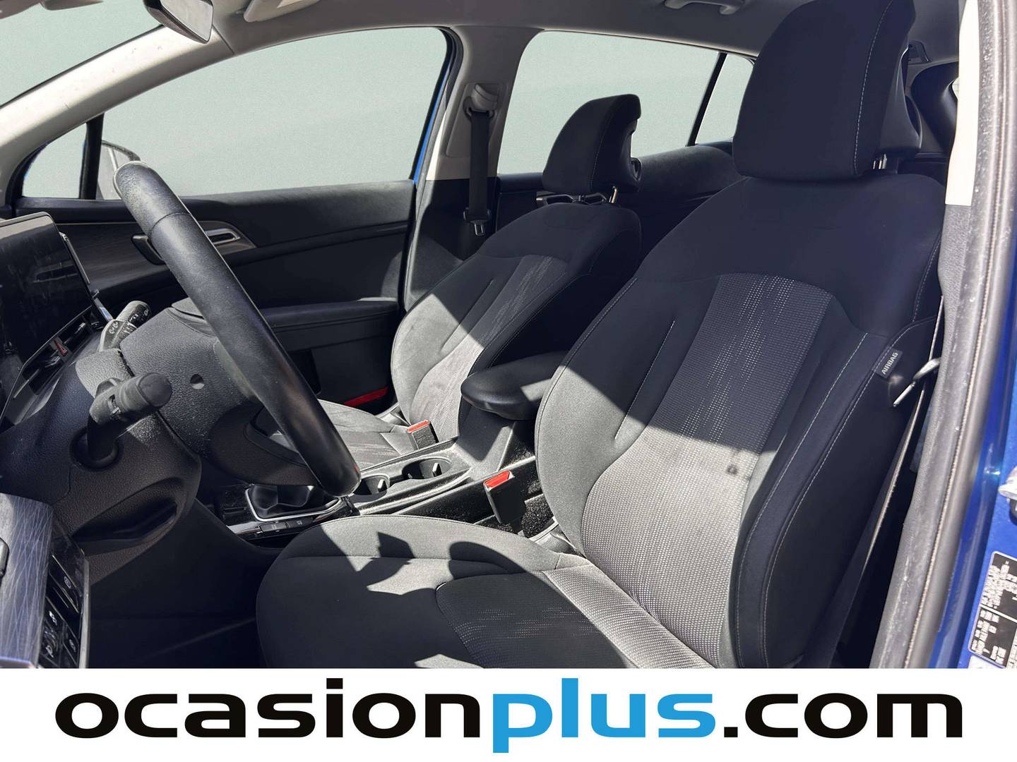Foto asientos delanteros KIA Sportage KIA Sportage 1.6 T-GDi MHEV Drive 4x2 (150 CV)