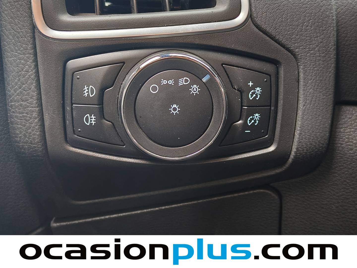 Foto Ford Focus Ford Focus 2.0 EcoBoost Sportbreak ST Plus (250 CV)