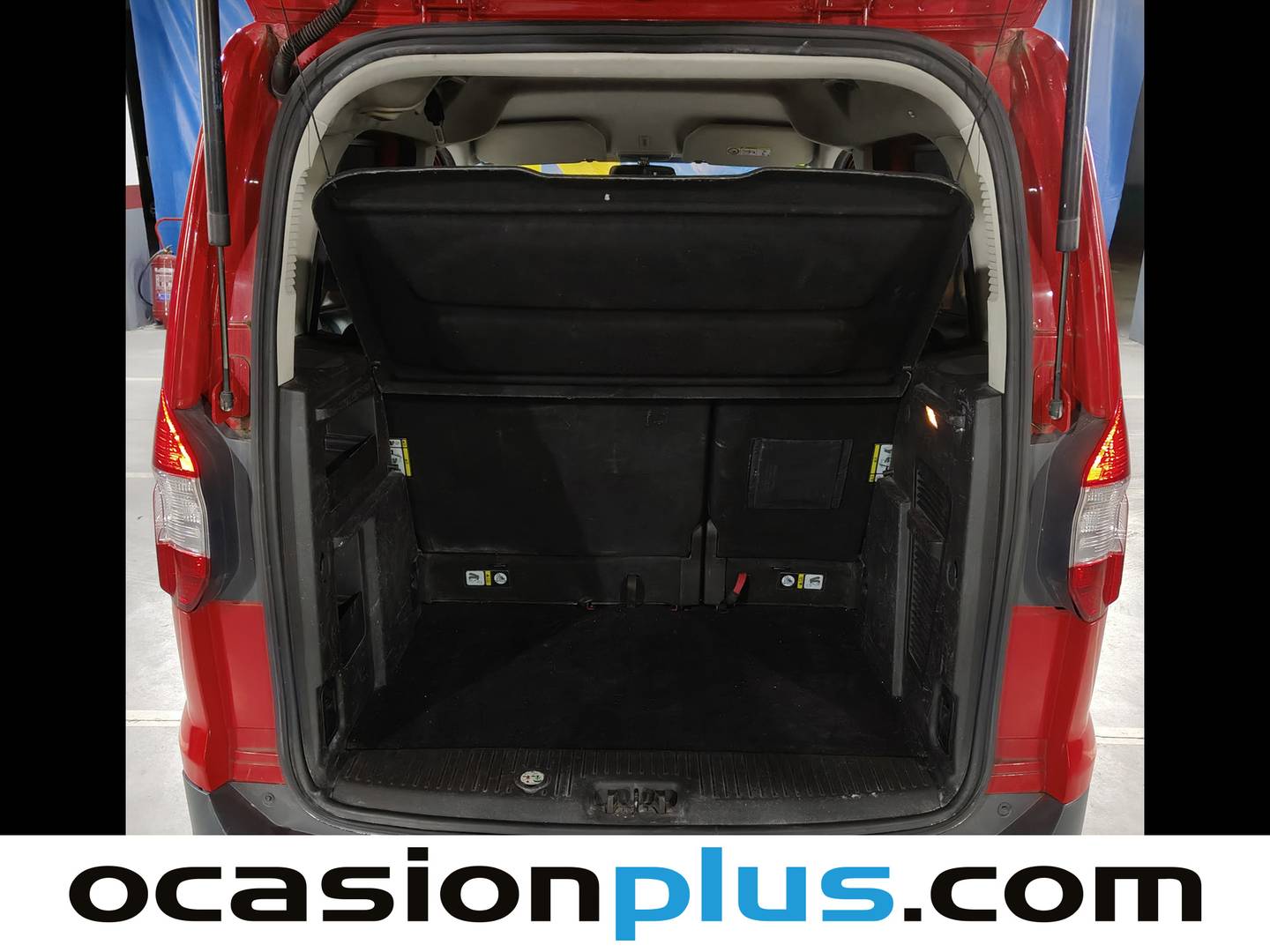 Fotos maletero Ford Tourneo Courier Ford Tourneo Courier 1.0 EcoBoost (100 CV)