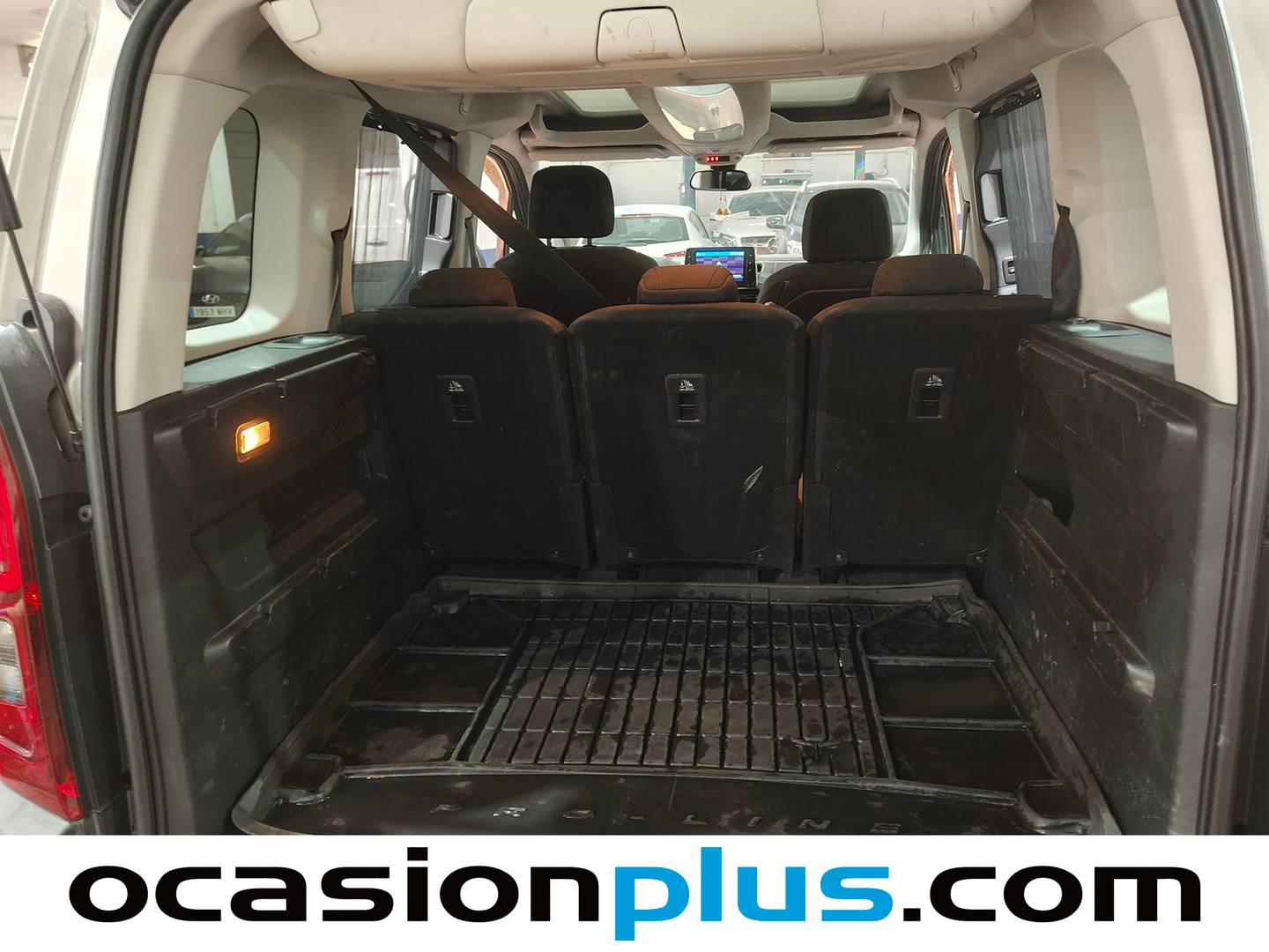 Fotos maletero Citroën Berlingo Citroën Berlingo BlueHDi 130 S&S Talla M Shine (130 CV)