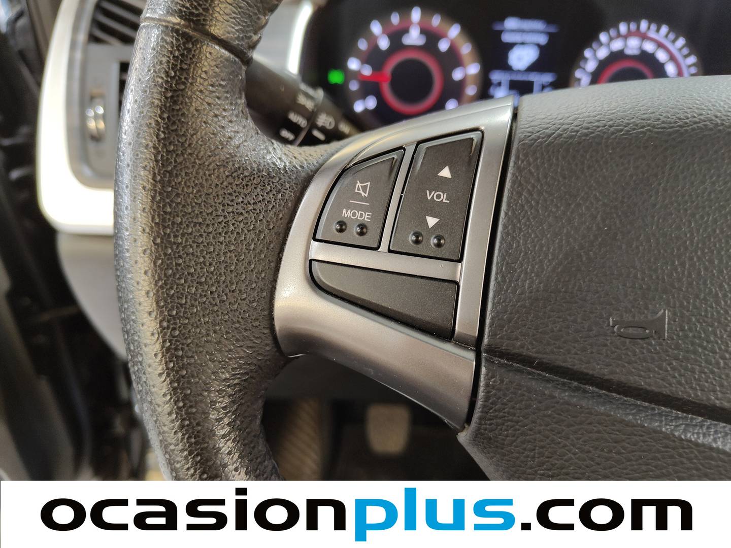 Equipamiento del SsangYong Korando SsangYong Korando D22T Limited 4x2 (178 CV)