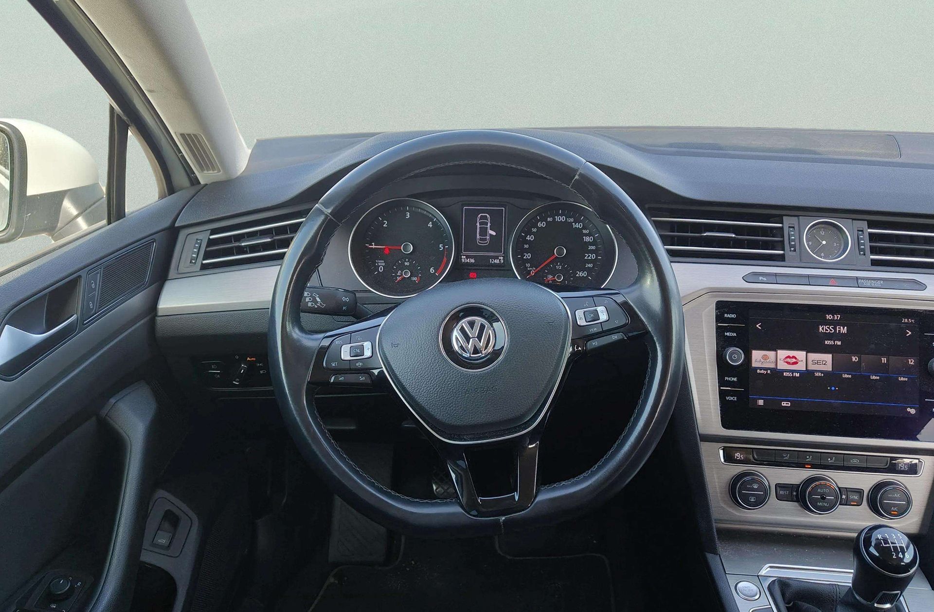Volkswagen Passat Edition 2.0 TDI - foto 20
