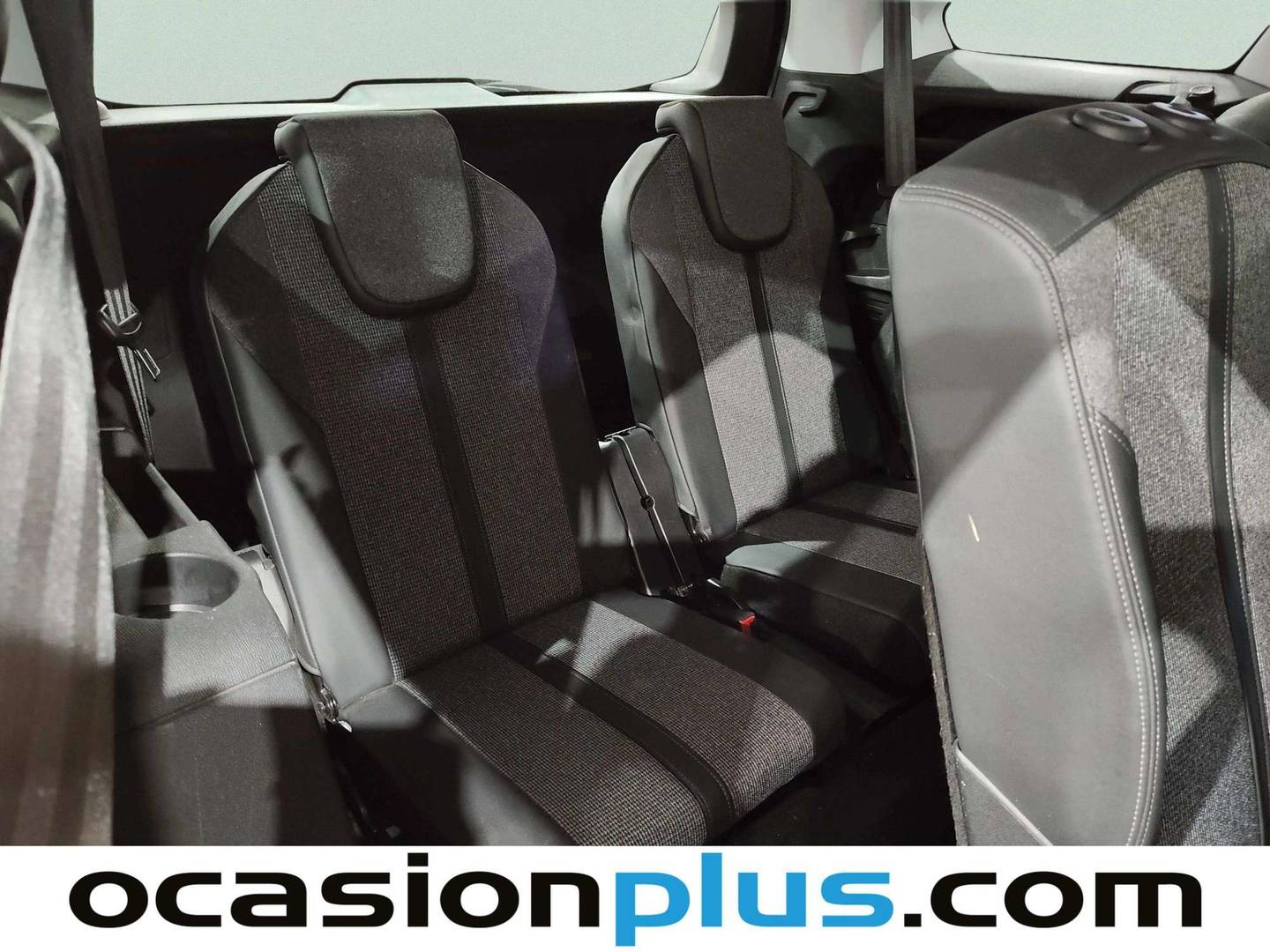 Foto asientos traseros Peugeot 5008 Peugeot 5008 BlueHDi 130 S&S Allure (130 CV) 7 Plazas