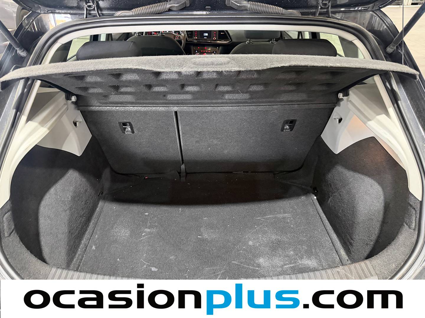 Fotos maletero Seat León Seat León 1.6 TDI S&S Style (105 CV)