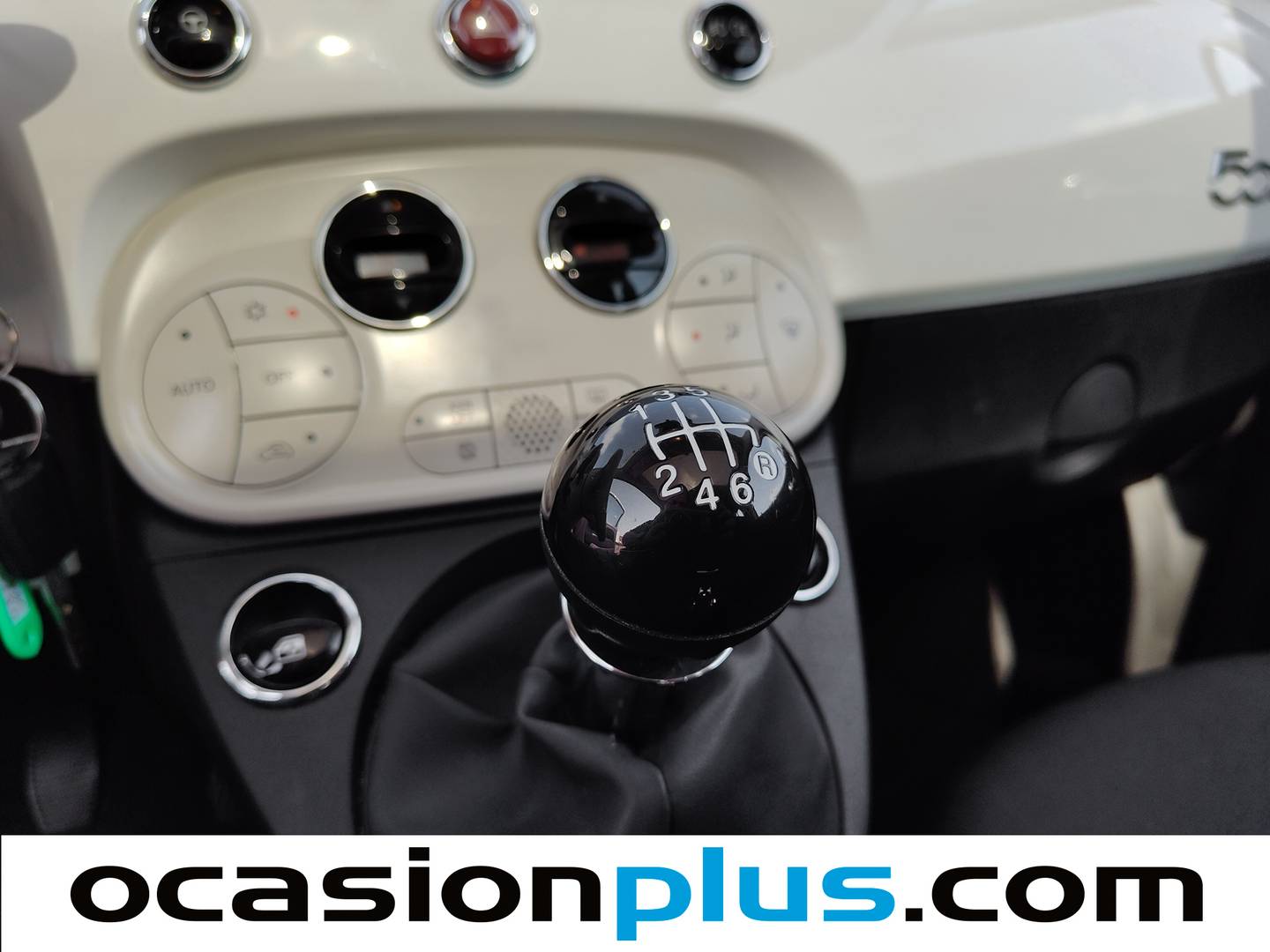 Fiat 500 Fiat 500 1.0 Hybrid Dolcevita (70 CV) de segunda mano