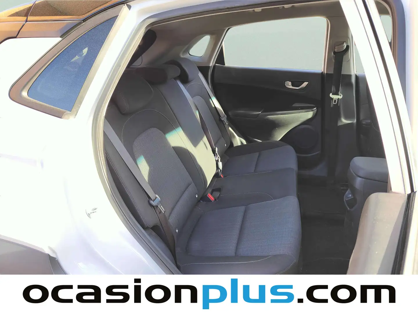 Foto Hyundai Kona Hyundai Kona 1.6 GDI HEV Tecno 2C DCT (141 CV)