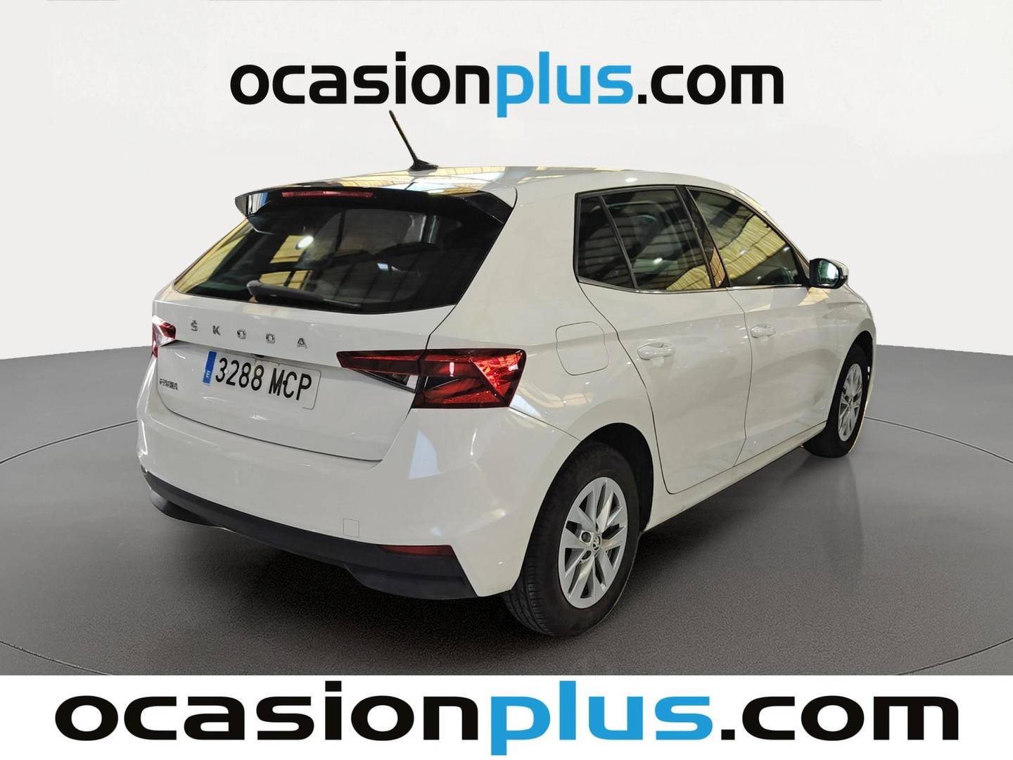 Foto trasera Skoda Fabia Skoda Fabia 1.0 TSI Ambition (95 CV) derecha
