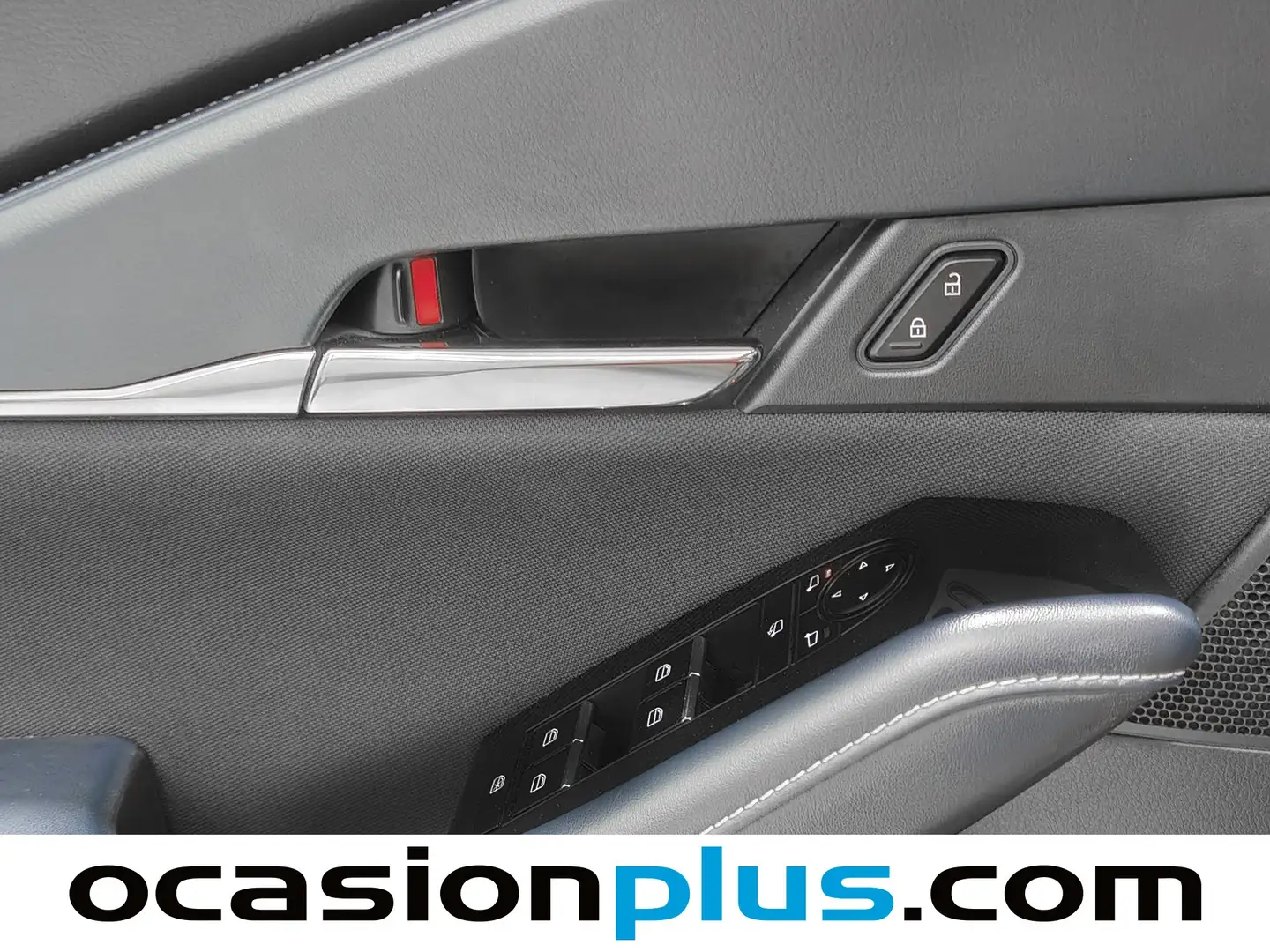 Foto Mazda CX-30 Mazda CX-30 2.0 Skyactiv-X Evolution 2WD (180 CV)