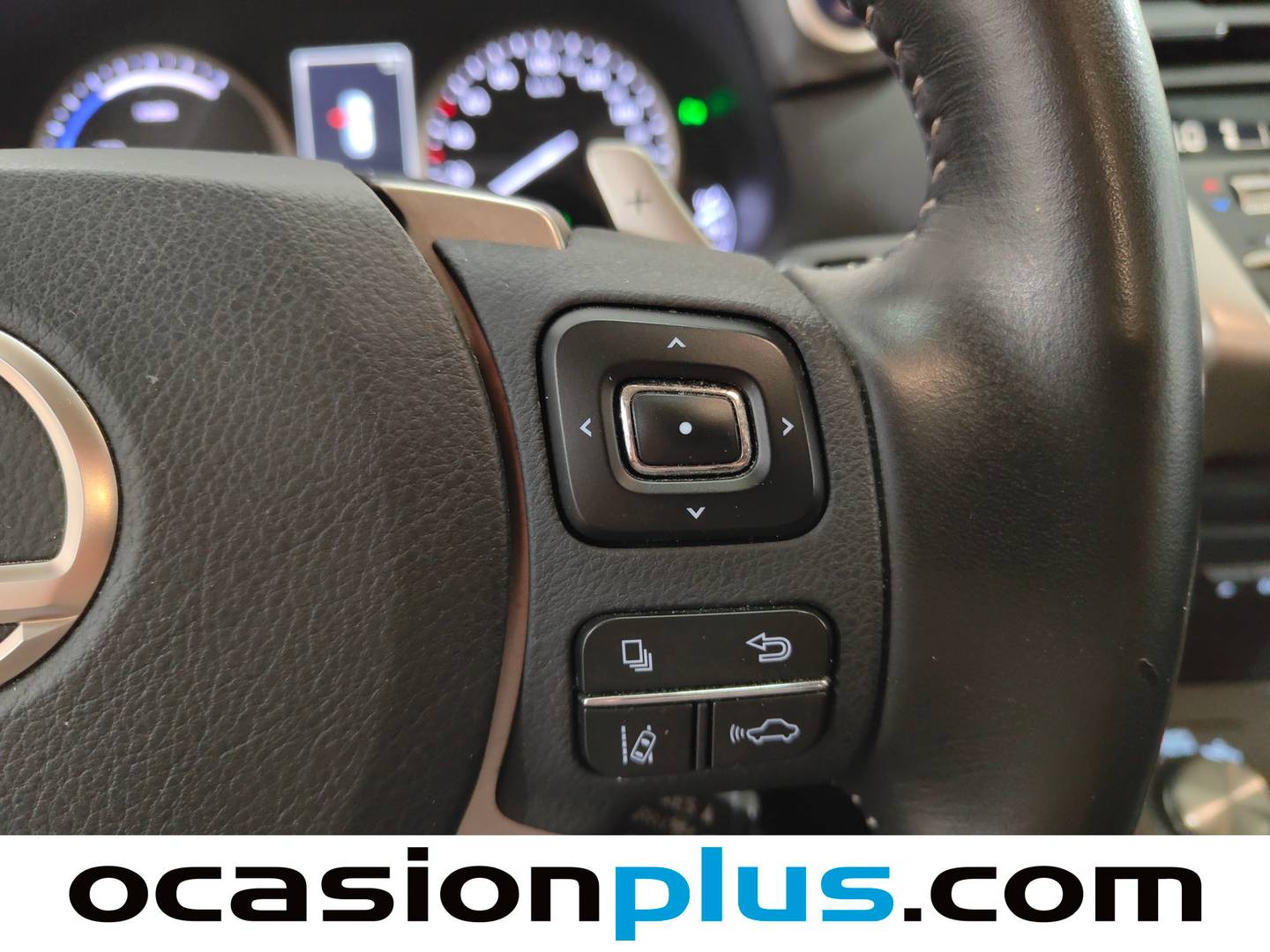Lexus NX Lexus NX 300h Executive Navigation 4WD (197 CV) al mejor precio