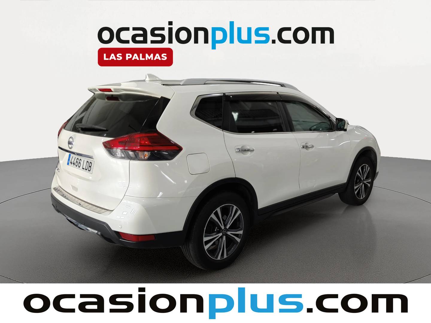 Foto trasera Nissan X-TRAIL Nissan X-Trail DIG-T 160 N-Connecta 4x2  (160 CV) derecha