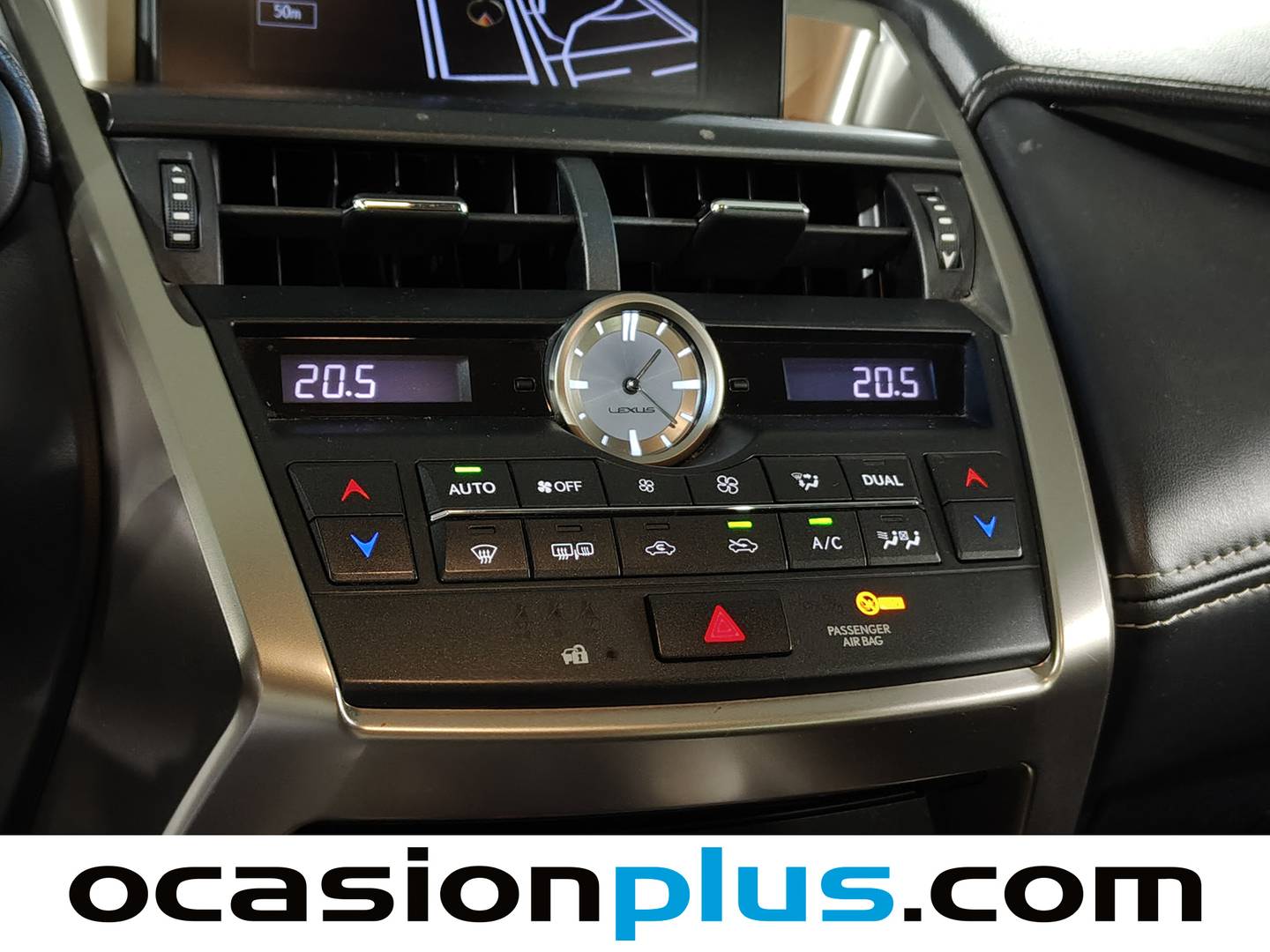 Foto Lexus NX Lexus NX 300h Corporate 2WD + Navibox (197 CV)