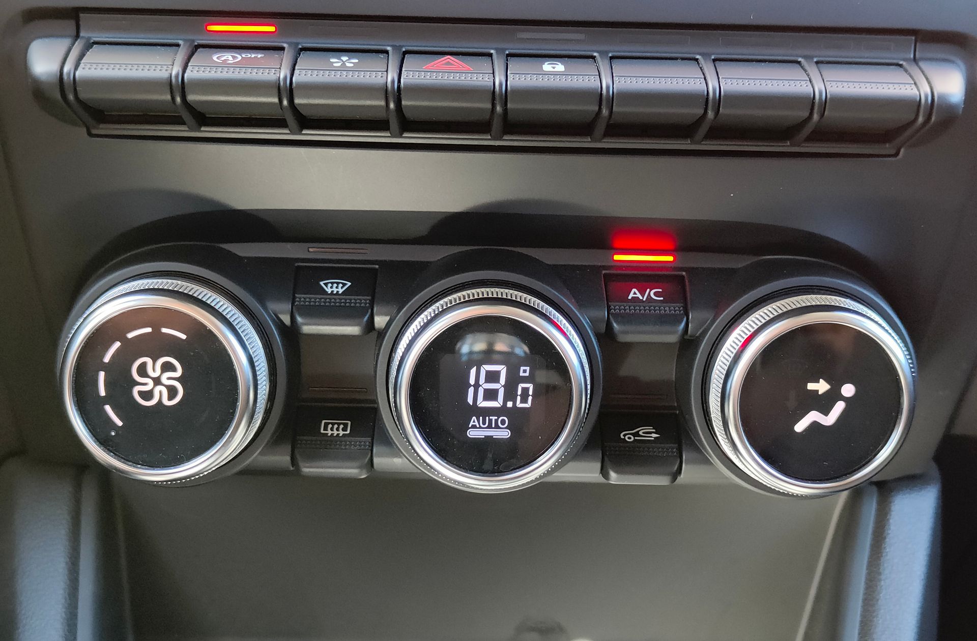 Renault Captur Techno TCe GPF - foto 35