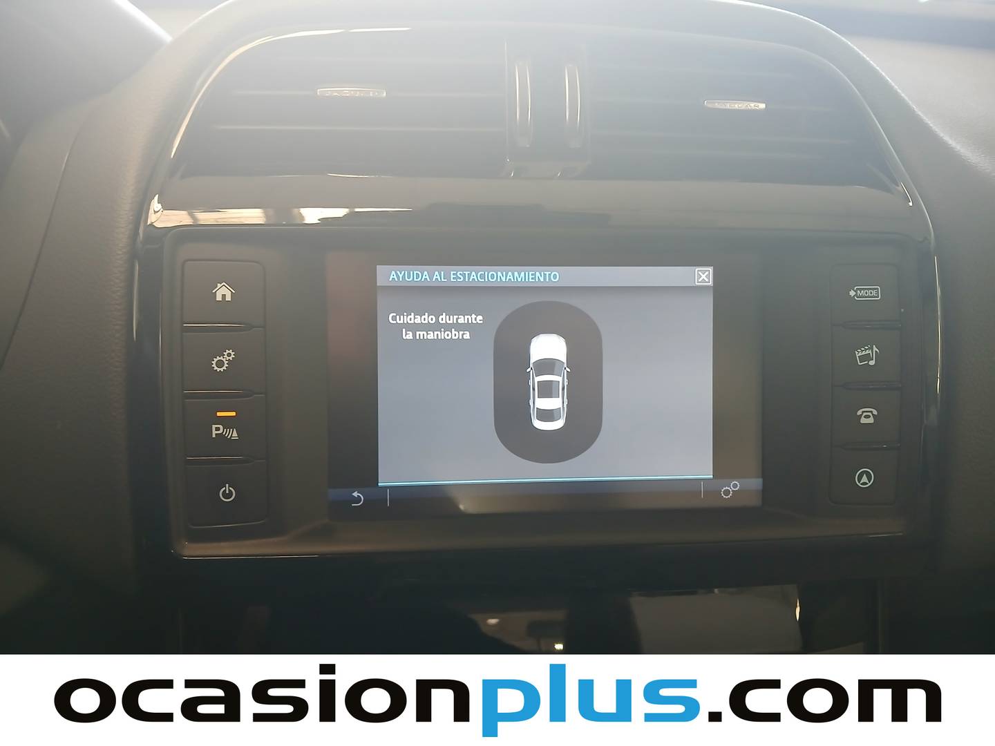 Foto Jaguar XE Jaguar XE 2.0 Diesel Pure RWD Auto (180 CV)