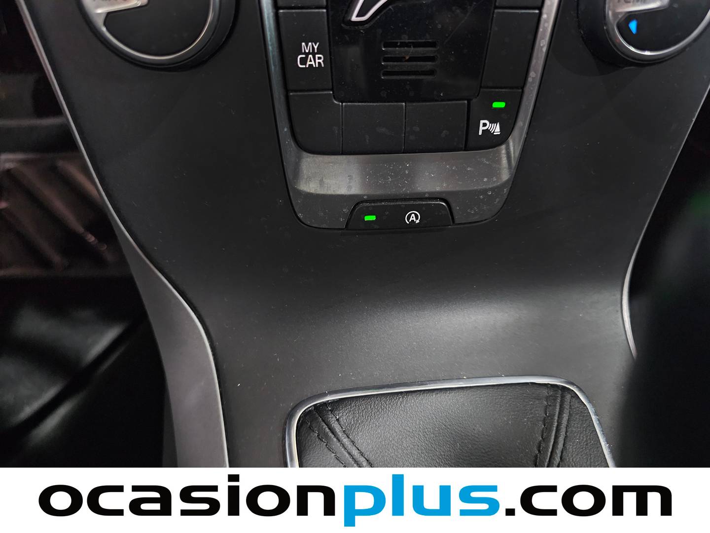 Equipamiento del Volvo V40 Cross Country Volvo V40 Cross Country D2 Plus (120 CV)
