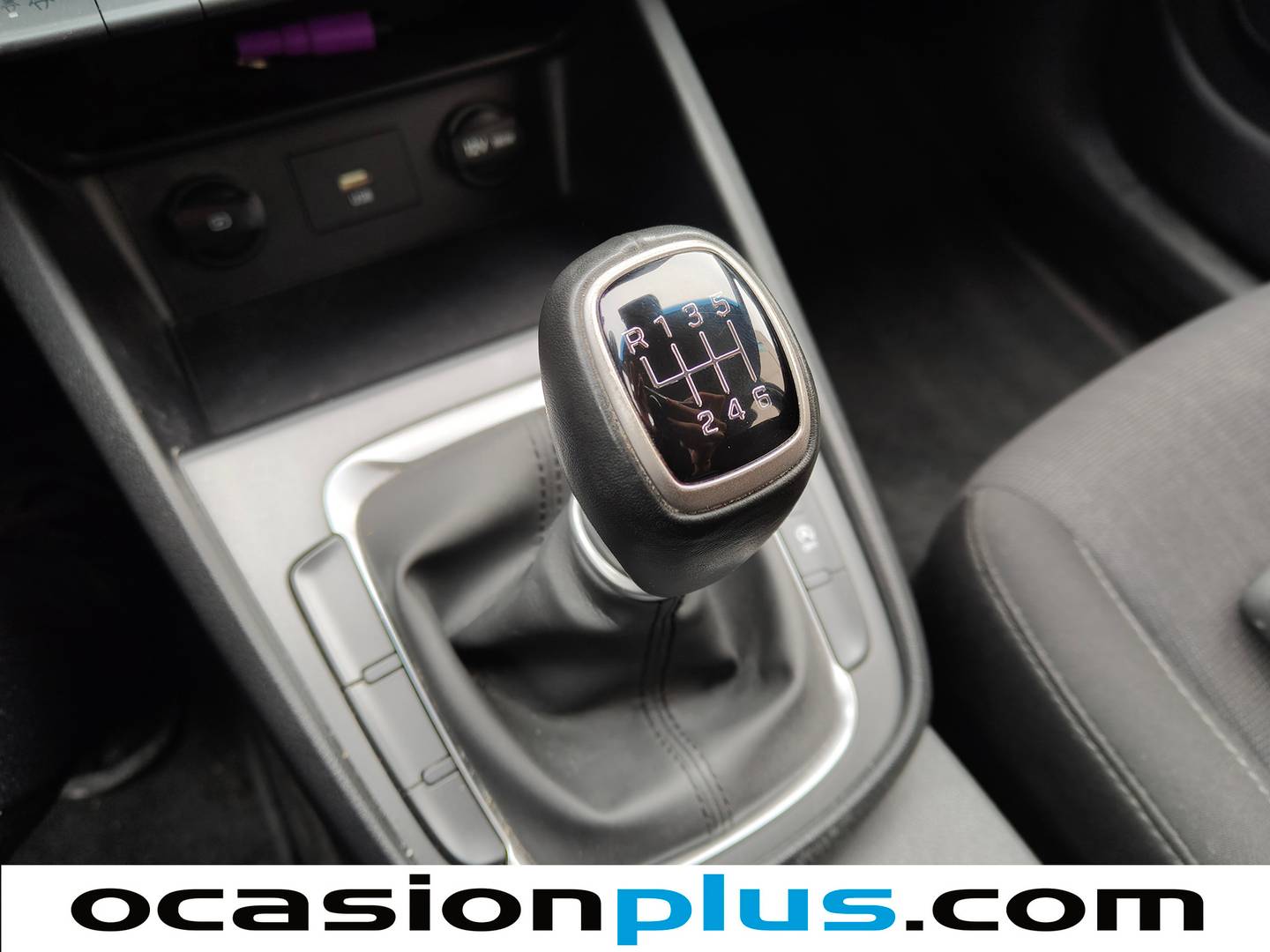 Foto Hyundai Kona Hyundai Kona 1.0 TGDi Maxx 4x2 (120 CV)