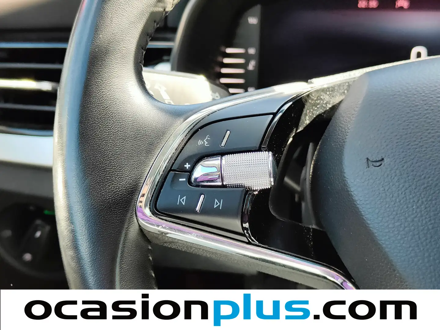 Foto Skoda Kamiq Skoda Kamiq 1.0 TSI Emotion (110 CV)