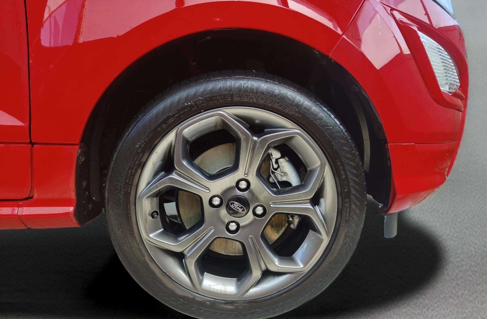 Ford EcoSport 1.0T EcoBoost ST Line - foto 37
