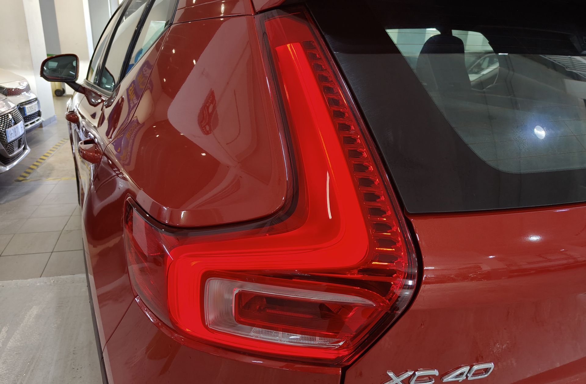 Volvo XC40 T2 Core - foto 16