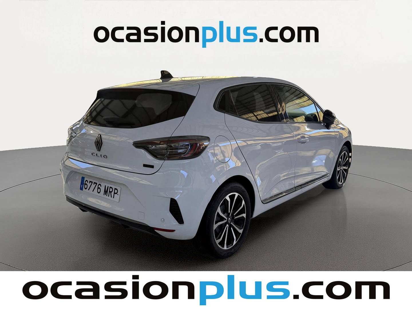 Foto trasera Renault Clio Renault Clio Techno E-Tech full Híbrido (143 CV) derecha