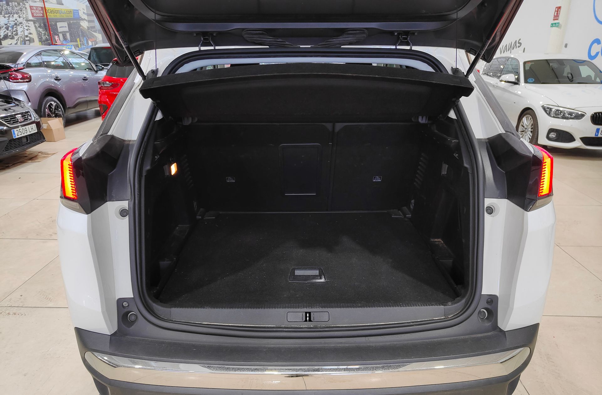Peugeot 3008 BlueHDi 130 Allure - foto 15