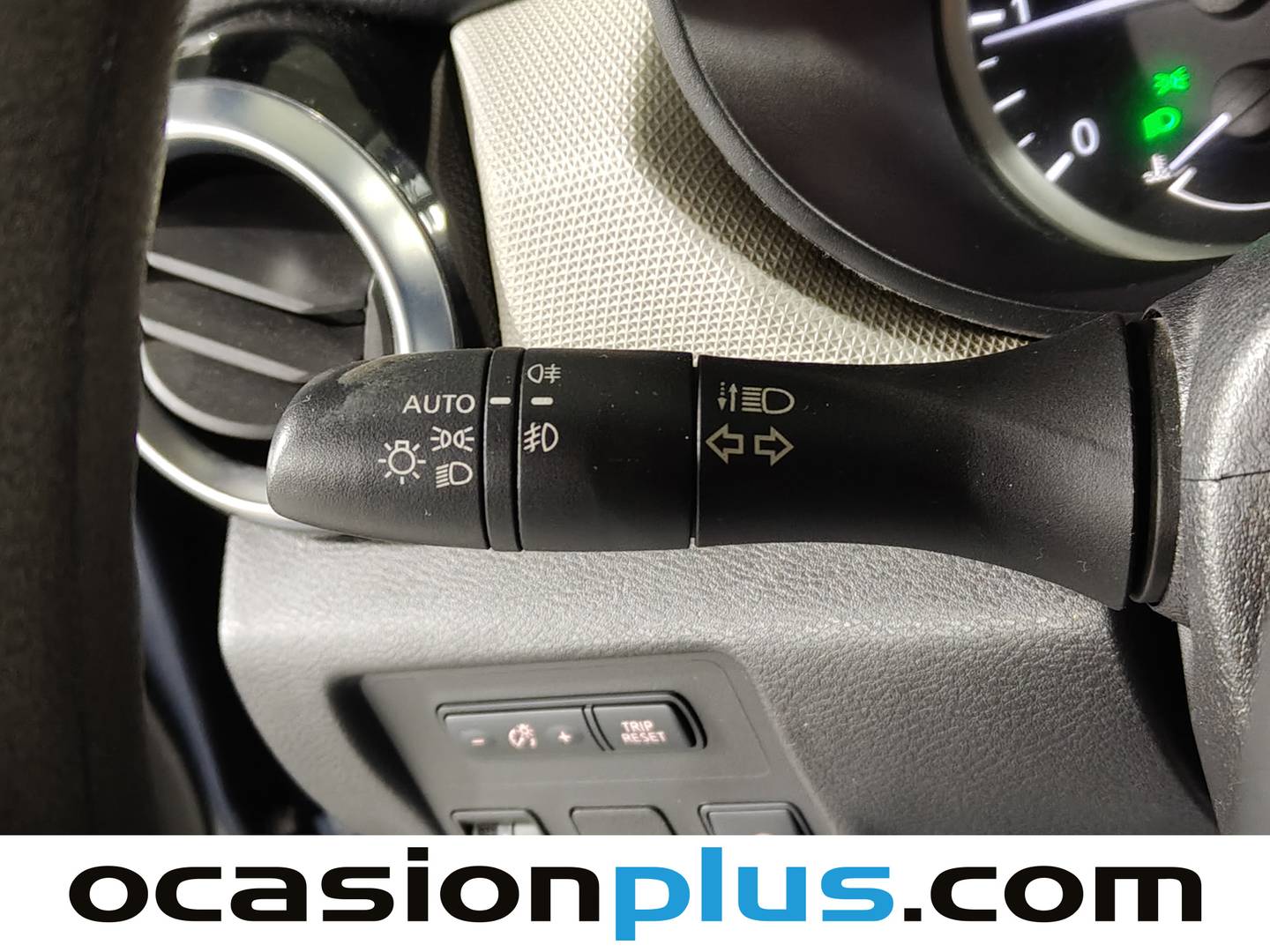 Extras del Nissan Micra Nissan Micra 1.5 dCi S&S N-Connecta (90 CV)