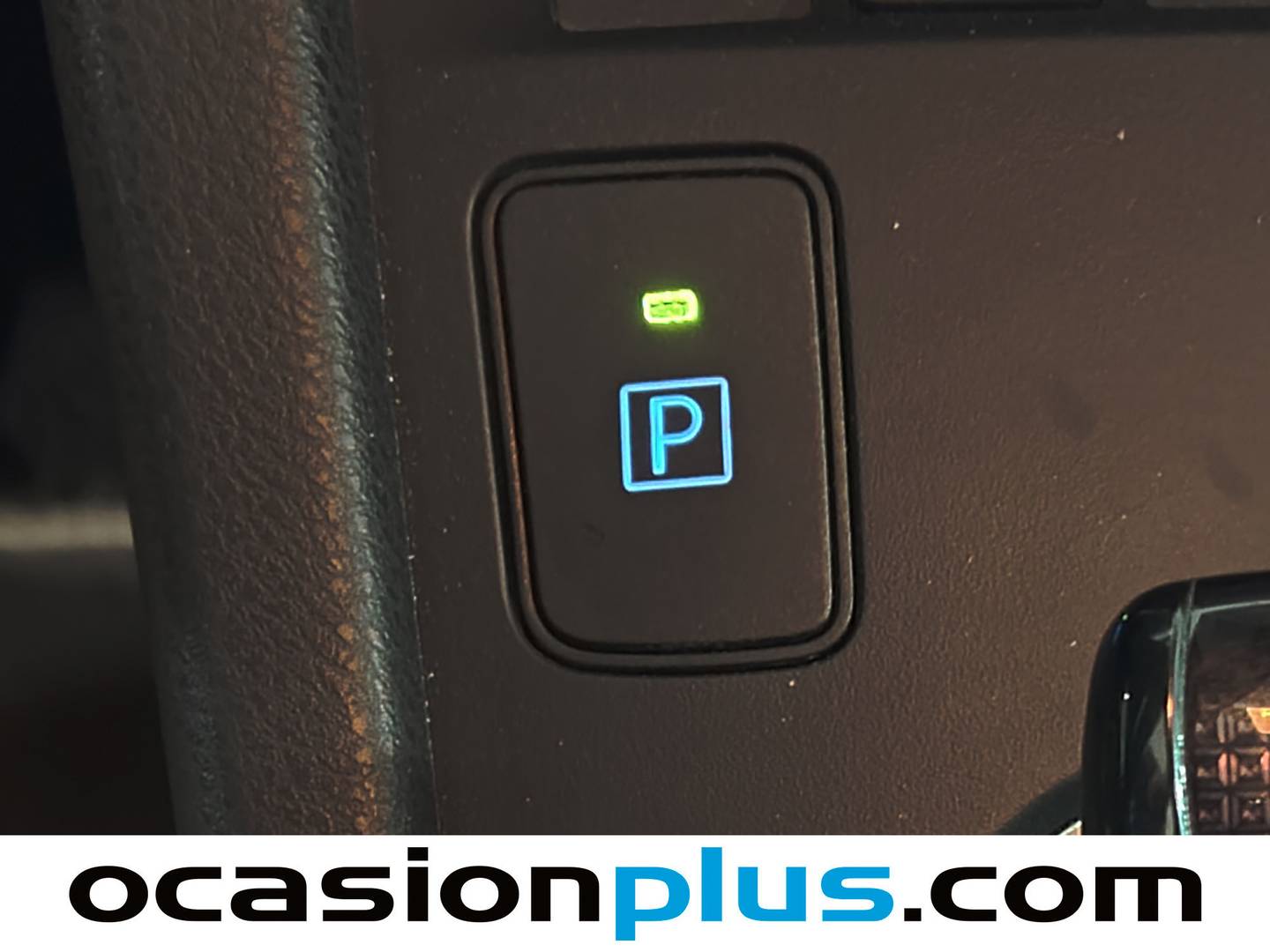 Equipamiento del Toyota Auris Toyota Auris 140H Hybrid Active (Business Plus) (136 CV)