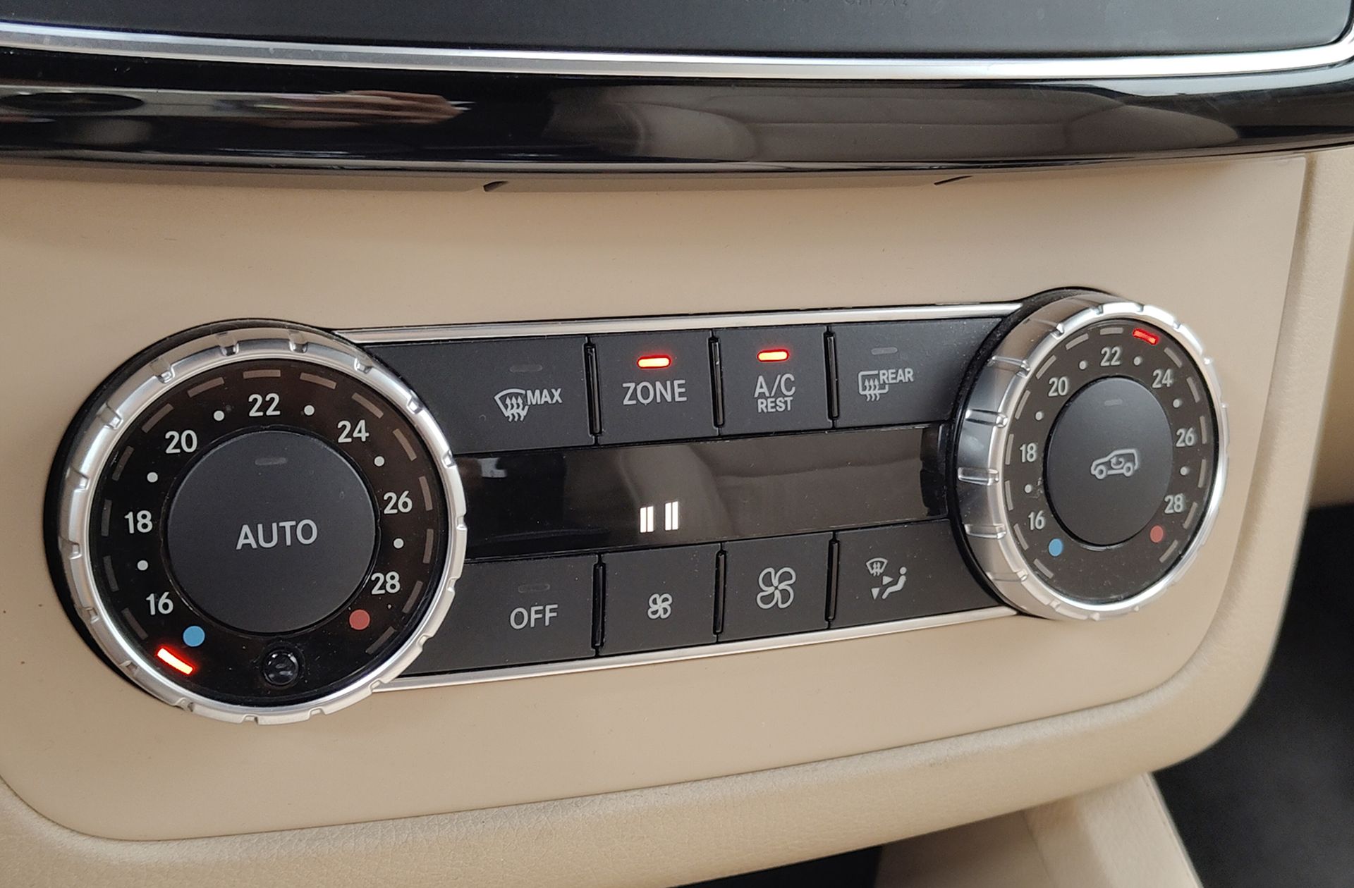Mercedes-Benz GLE Mercedes GLE 250 d 4Matic - foto 33