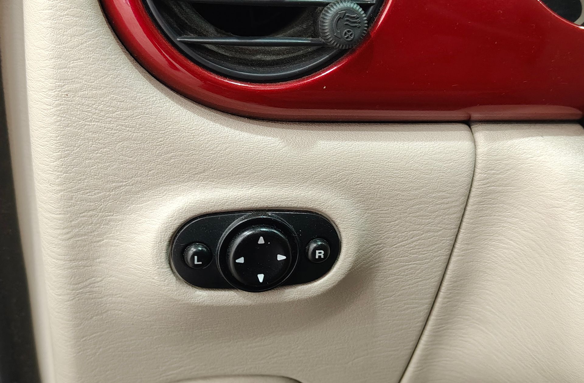 Chrysler PT Cruiser 2.4 Touring - foto 19
