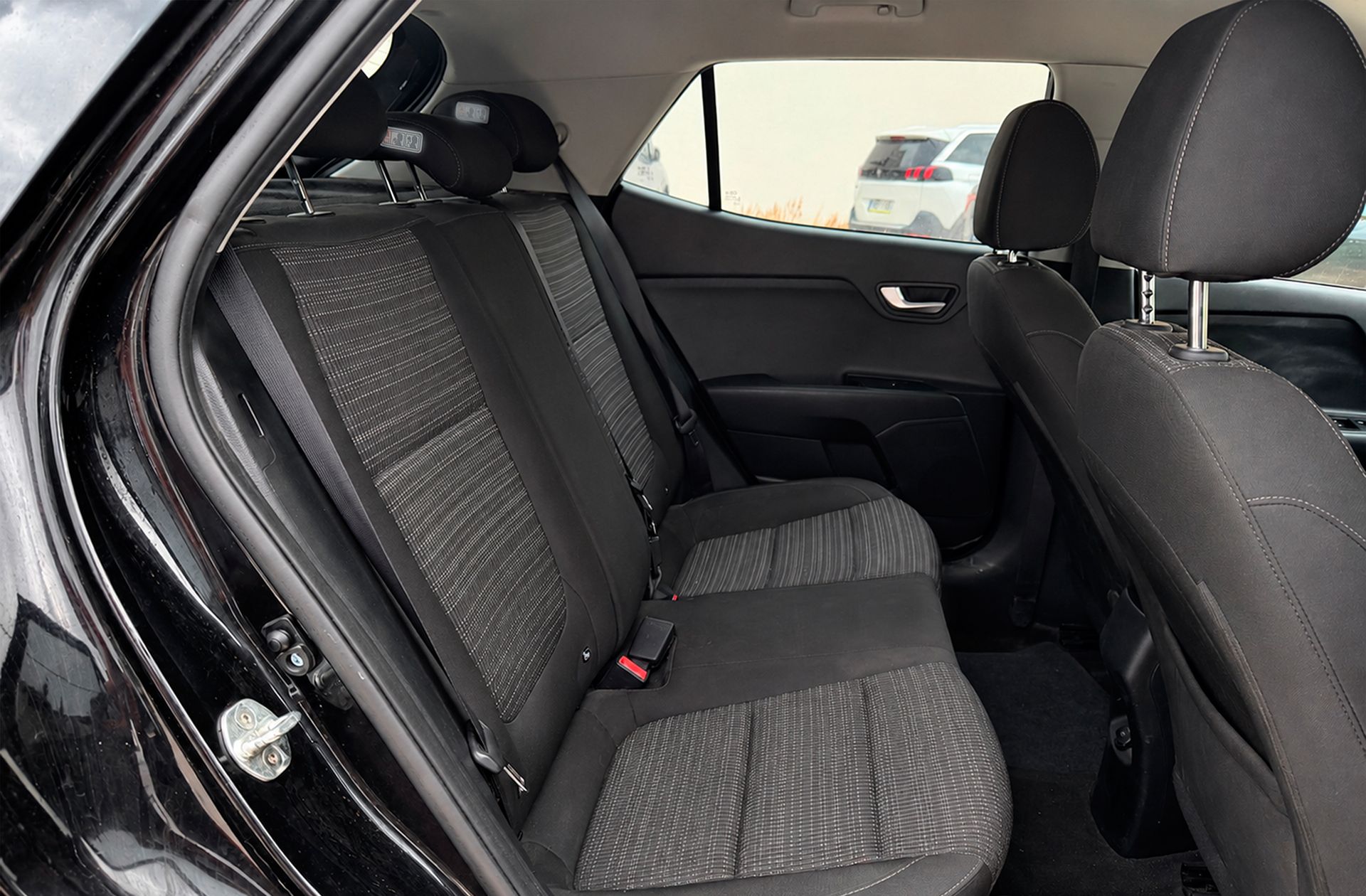 Kia Stonic 1.0 T-GDi Drive - foto 15