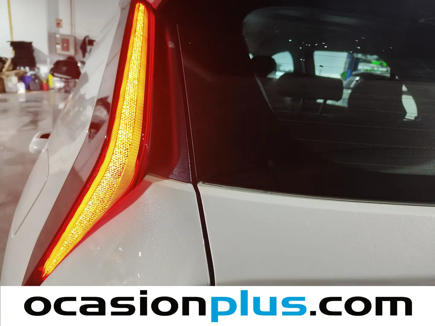 Foto KIA Niro Kia Niro 1.6 GDi HEV Drive (141 CV)