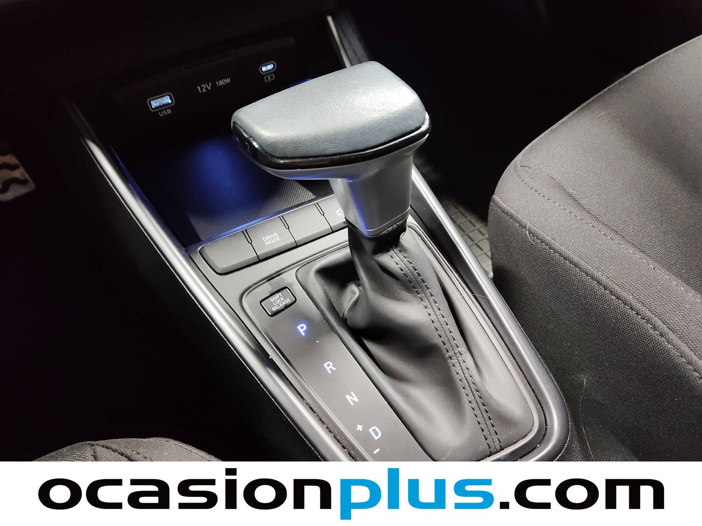 Foto Hyundai Bayon Hyundai Bayon 1.0 TGDI 48V Maxx DCT (100 CV)