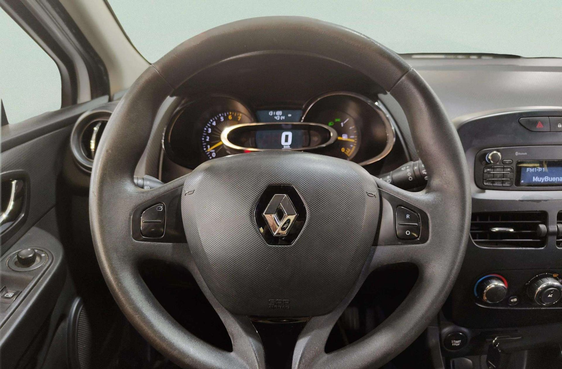 Renault Clio 1.2 Authentique - foto 17