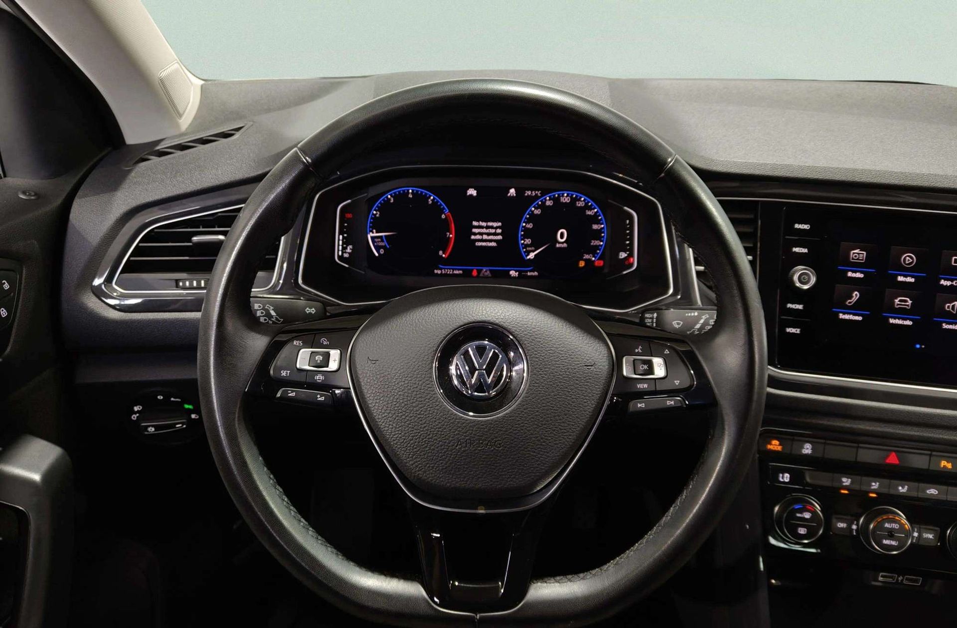 Volkswagen T-Roc Sport 1.5 TSI - foto 21