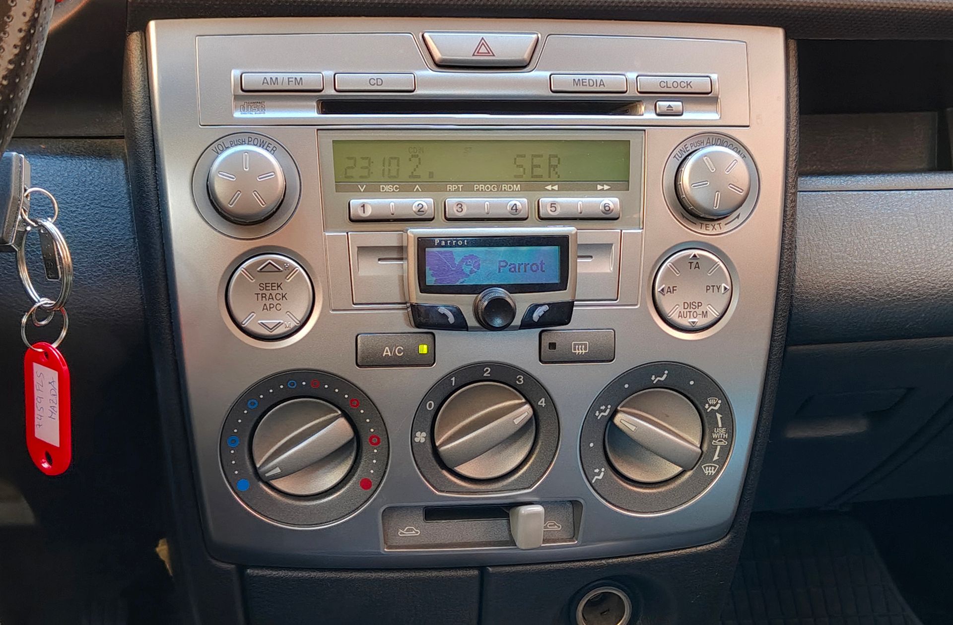 Mazda2 1.6 Sportive - foto 22
