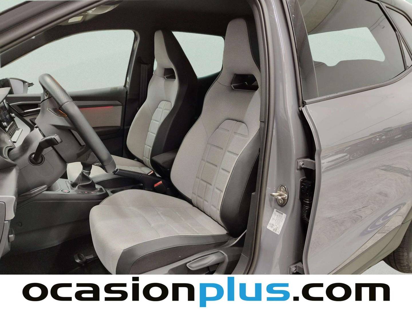 Foto asientos delanteros Seat Arona Seat Arona 1.0 TSI S&S FR (115 CV)